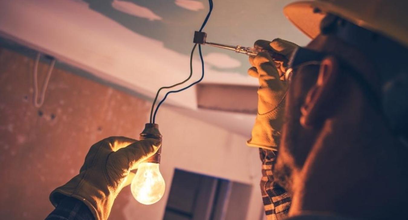 Emergency electrician in Bicester