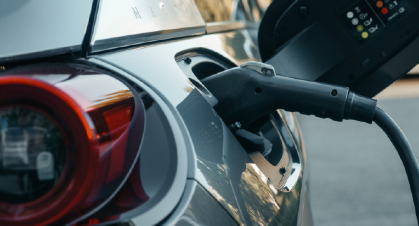 Discreet EV charger installation: A guide for Beaconsfield homeowners. 